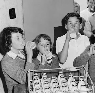 School Life in the 70s and 80s: 10 Things Every Child Remembers